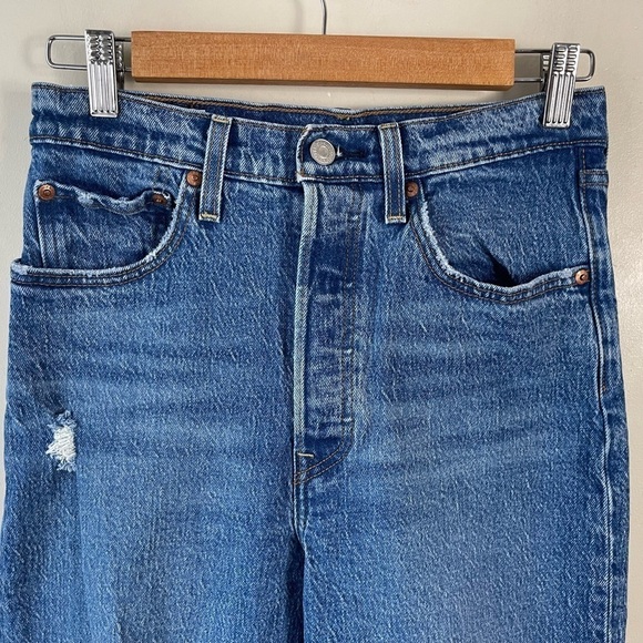 Levi's Premium Ribcage Straight Ankle Jean sold at Aritzia in Jive Tribe size 27 - Picture 7 of 16